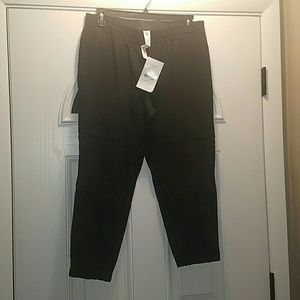 Athletic Capri Joggers